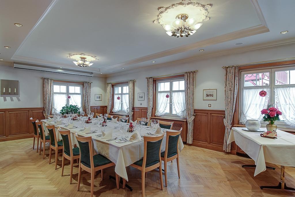 Gasthof Eisenbahn Weinfelden Ngoại thất bức ảnh